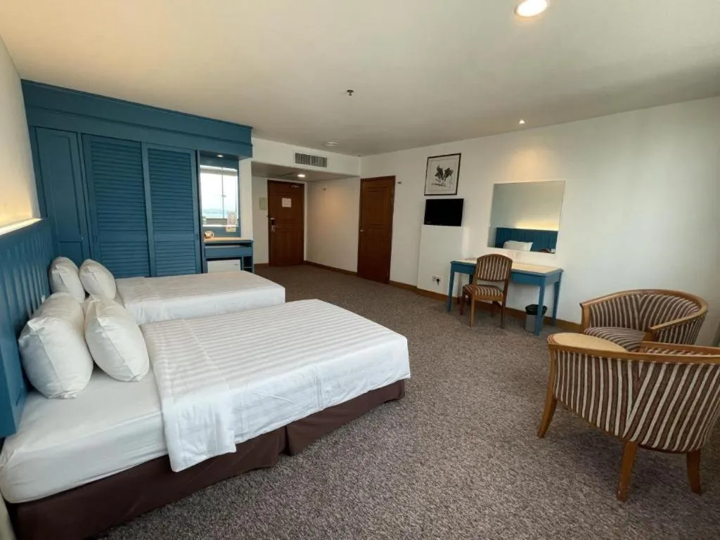 Bed in Hotel Continental Penang