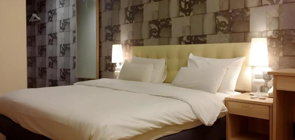 Bed in i-Hotel @ Johor Bahru