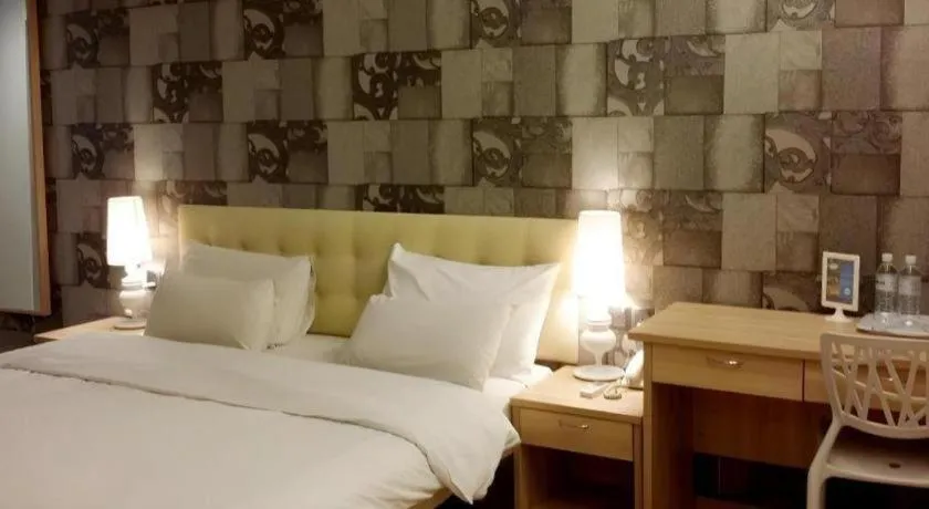 Bed in i-Hotel @ Johor Bahru