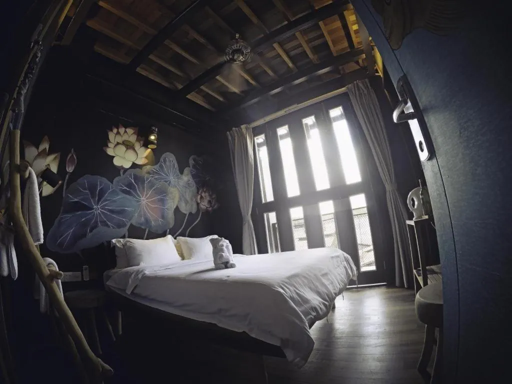 Bed in The Happy 8 Retreat @ Kuala Sepetang