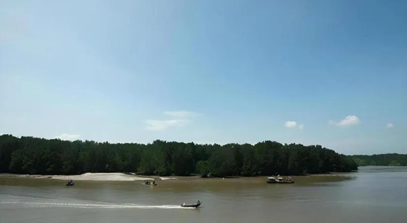 The Happy 8 Retreat @ Kuala Sepetang