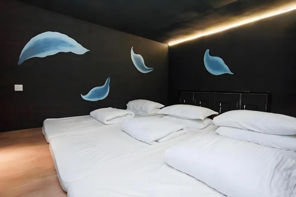 Bed in The Happy 8 Retreat @ Kuala Sepetang