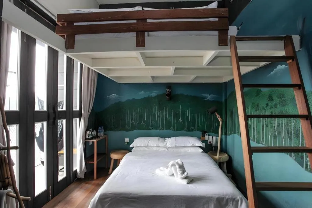 Bed in The Happy 8 Retreat @ Kuala Sepetang