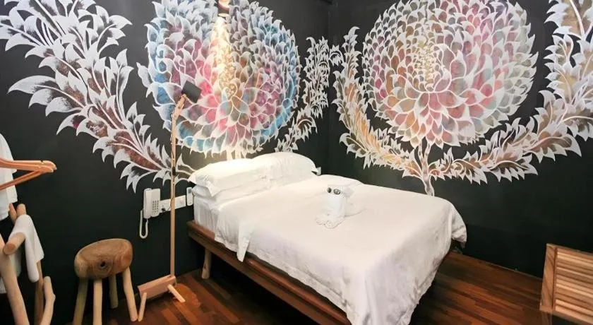 Bed in The Happy 8 Retreat @ Kuala Sepetang