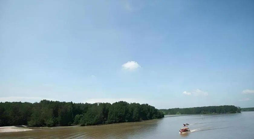 The Happy 8 Retreat @ Kuala Sepetang