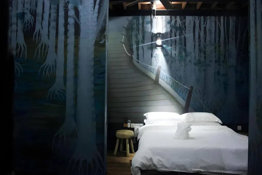 Bed in The Happy 8 Retreat @ Kuala Sepetang