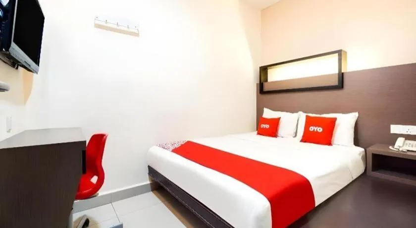 Bed in GM Holiday Hotel Permai Jaya