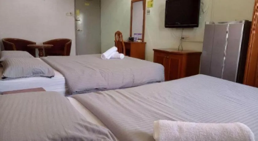 Bed in Sherrinton Hotel