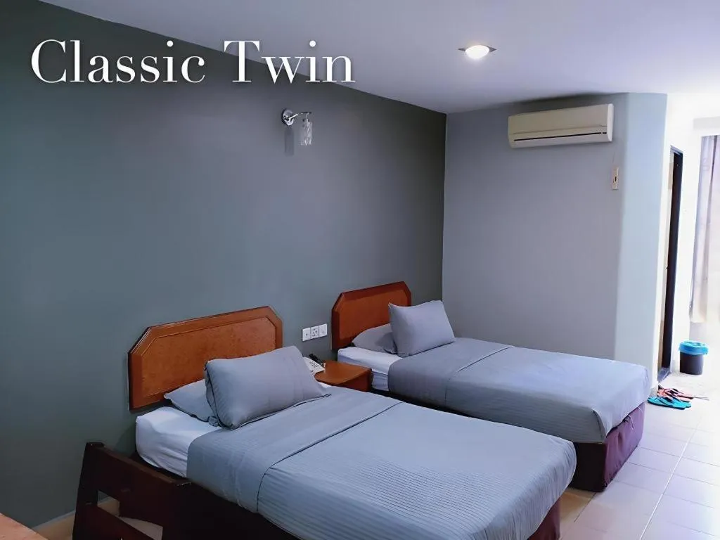 Bed in I-Winton Hotel