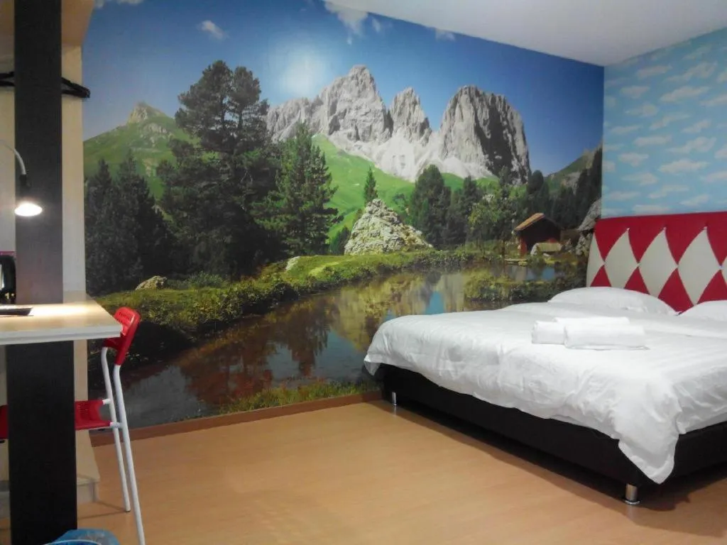 Bed in Hotel Zamburger Enstek