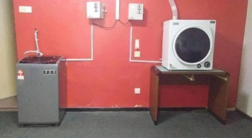 Hotel Centrepoint (Self Check In After 5PM)