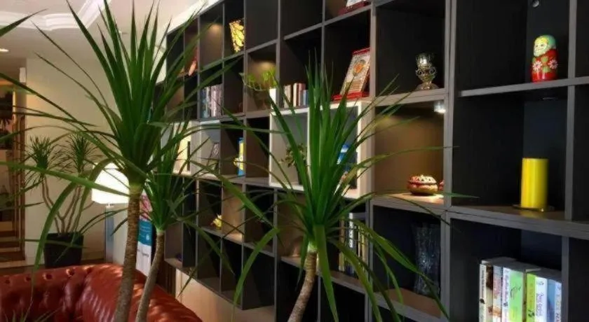 The Regency Hotel Seri Warisan