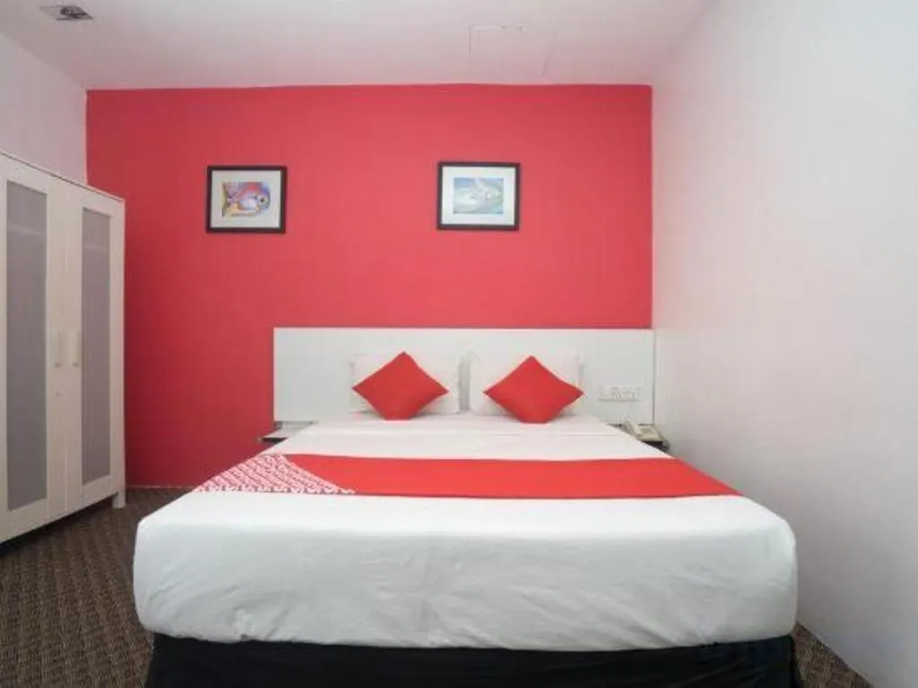 Bed in Capital O Ridel Hotel Kota Bharu