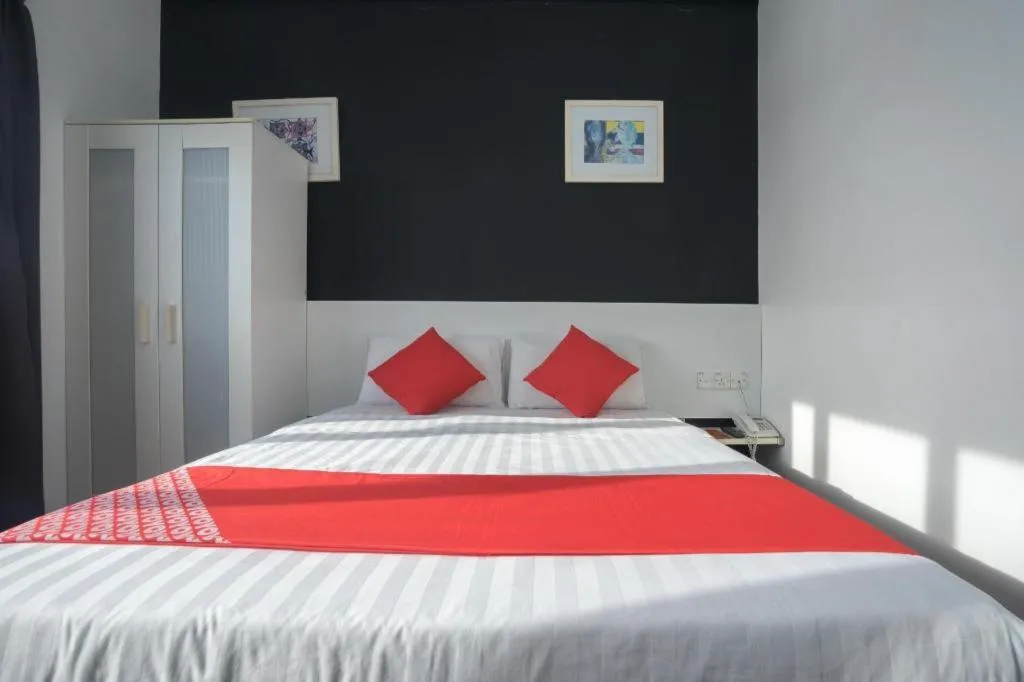 Bed in Capital O Ridel Hotel Kota Bharu