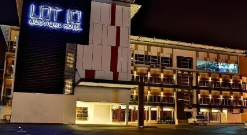 Lot 10 Boutique Hotel