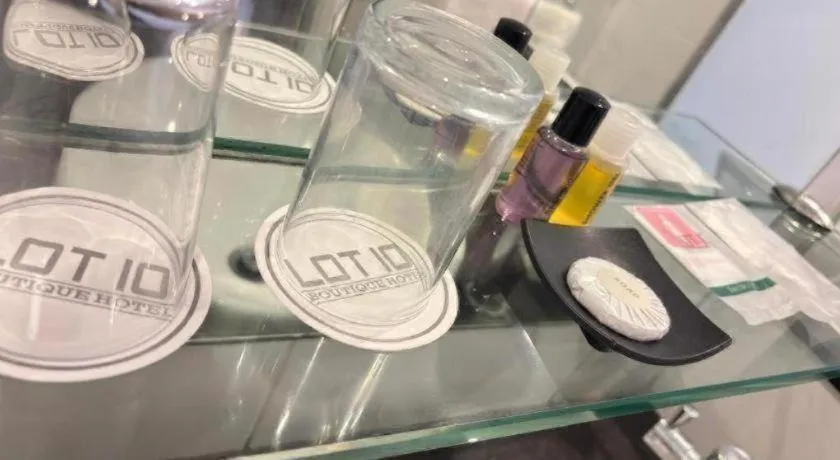 Lot 10 Boutique Hotel