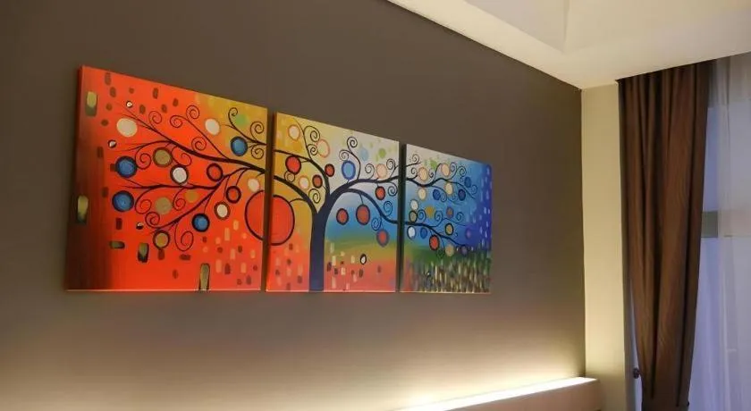 Lot 10 Boutique Hotel