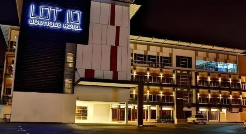 Lot 10 Boutique Hotel