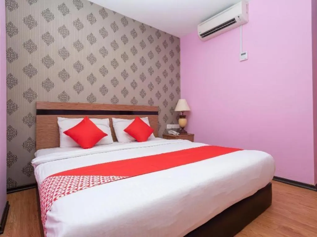 Bed in Hotel Aromas Kulai