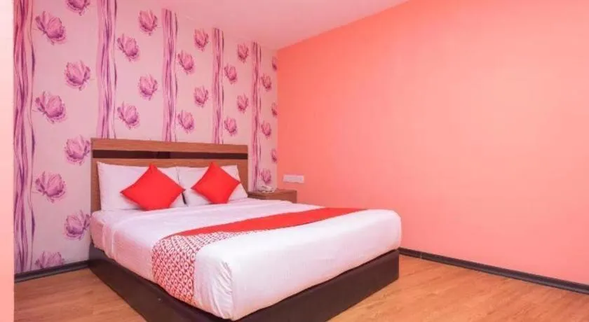 Bed in Hotel Aromas Kulai