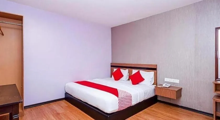 Bed in Hotel Aromas Kulai