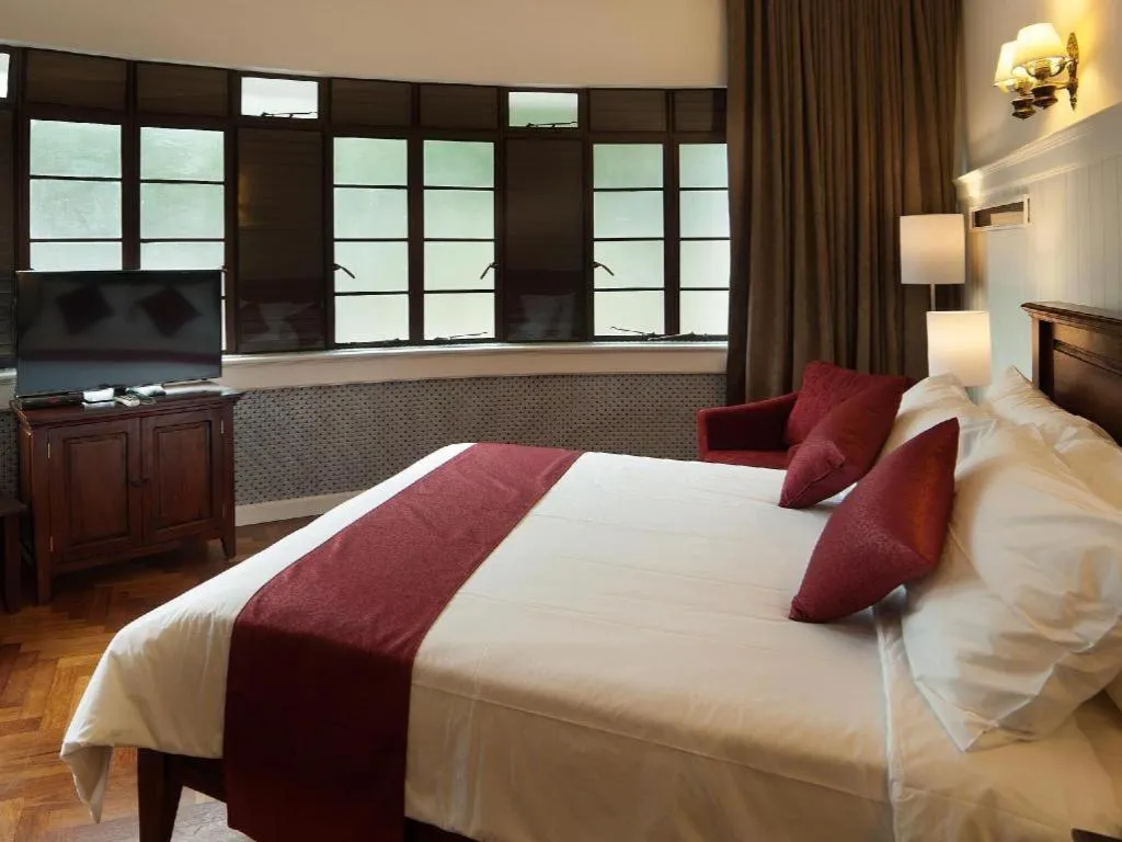 Bed in The Chambers Hotel