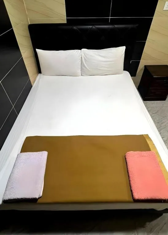 Bed in Kota Damansara Business Hotel