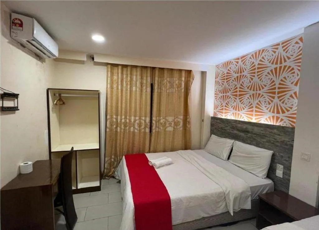Bed in Hotel Grand Mutiara