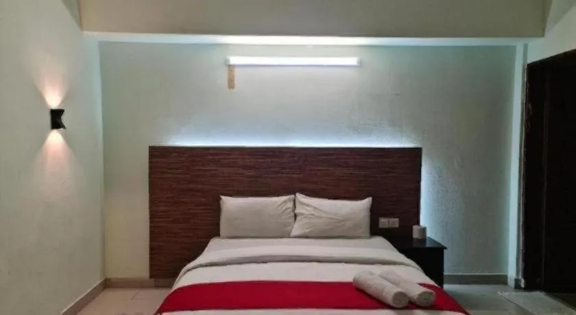 Bed in Hotel Grand Mutiara