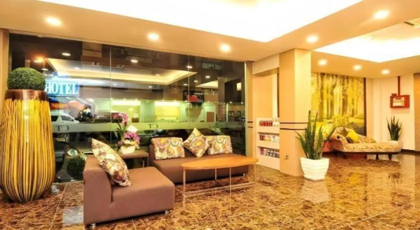 Grand CT Hotel