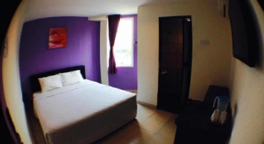 Bed in Kota Damansara Boutique Hotel