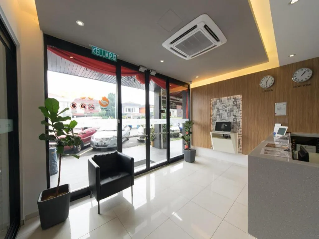 OYO 144 Sovotel Hotel Uptown 101