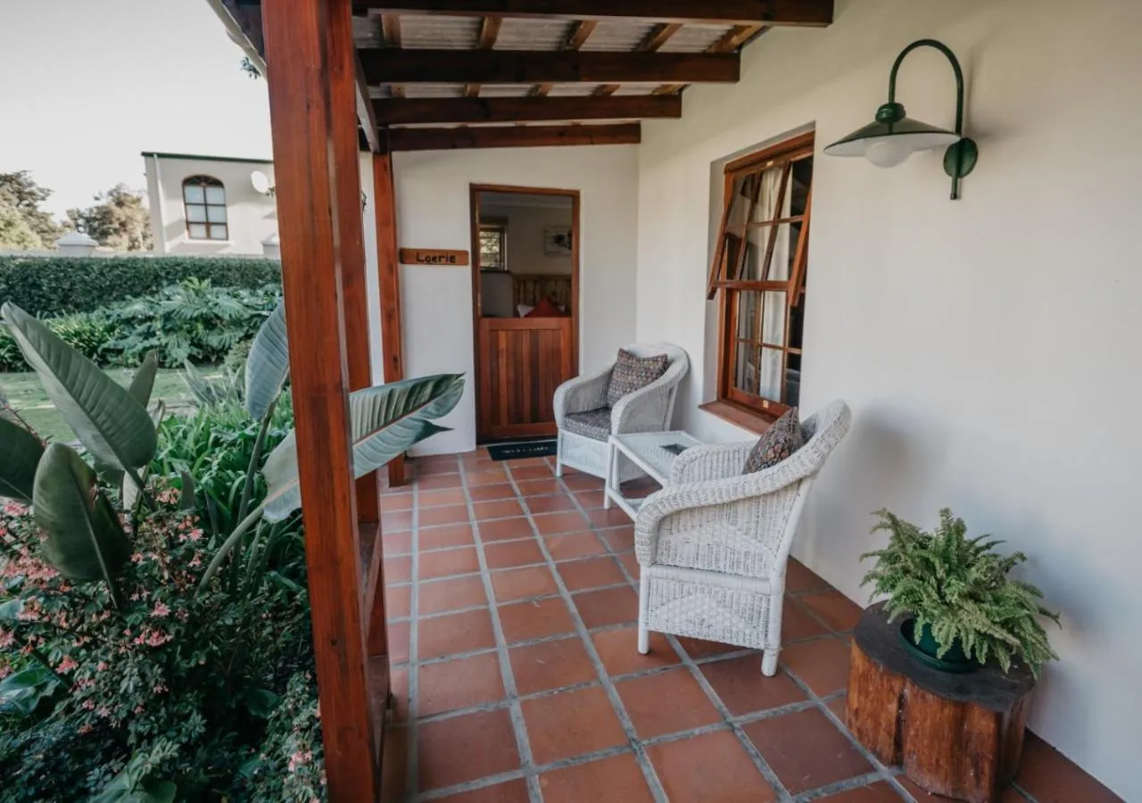 Facade/entrance in The Village Lodge