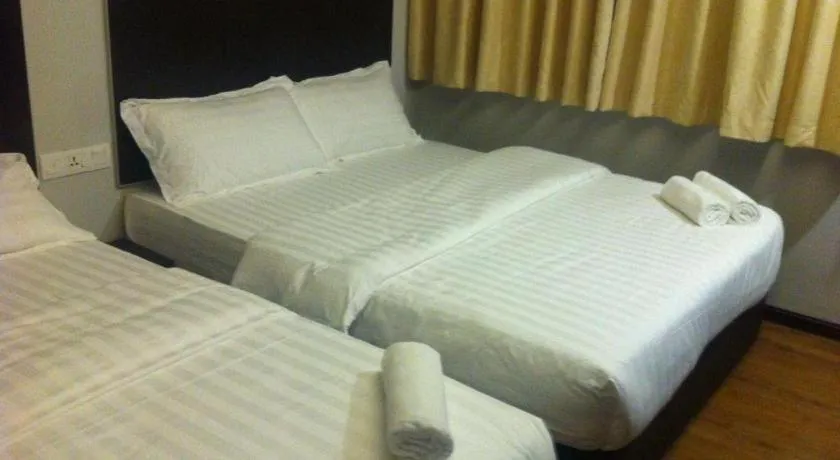Bed in Portview Hotel