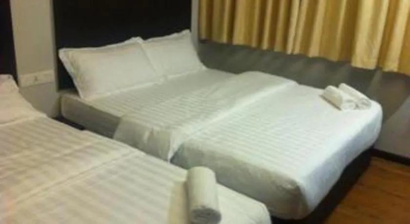 Bed in Portview Hotel