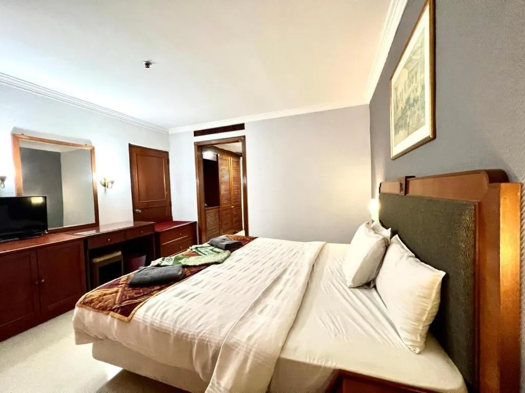 Bed in Adamson Hotel Kuala Lumpur