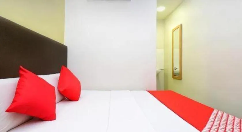 Bed in OYO 90553 Hotel 24 Seven