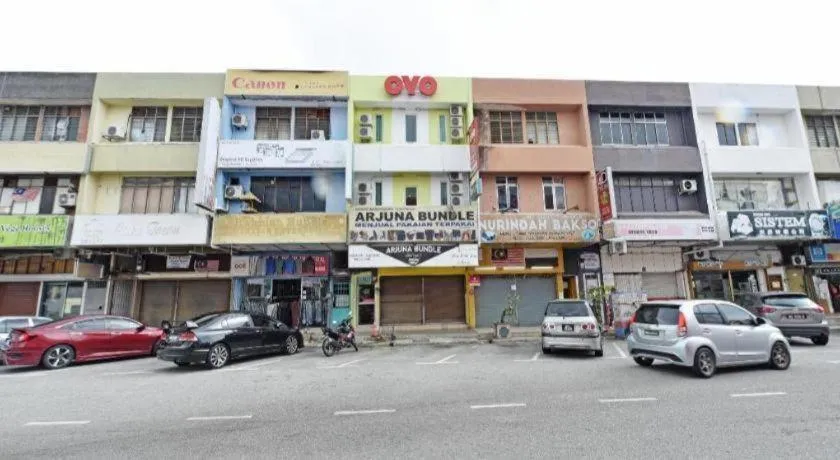 OYO 90553 Hotel 24 Seven