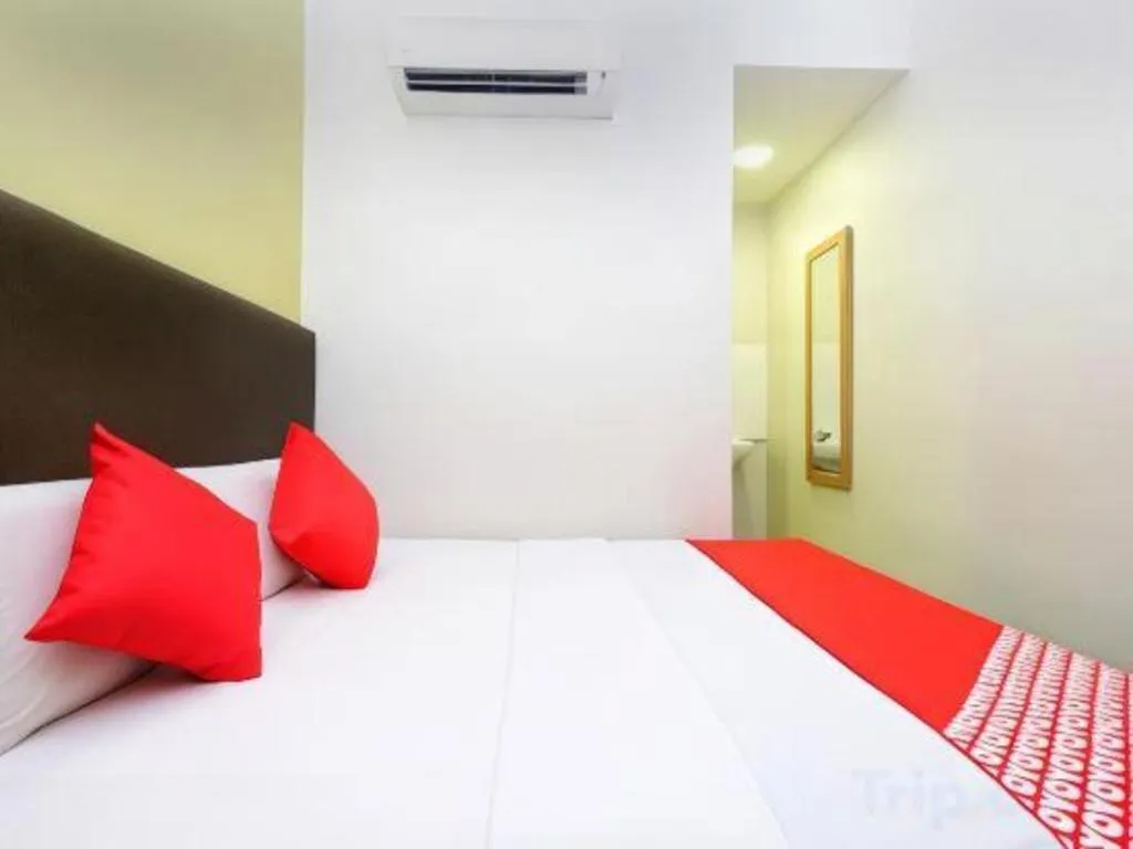 Bed in OYO 90553 Hotel 24 Seven