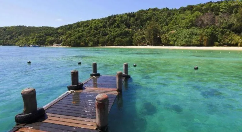 Monaco Boutique Hotel Kampung Air