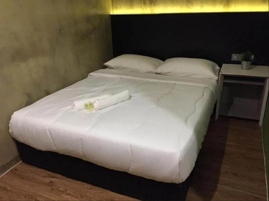 Bed in Monaco Boutique Hotel Kampung Air