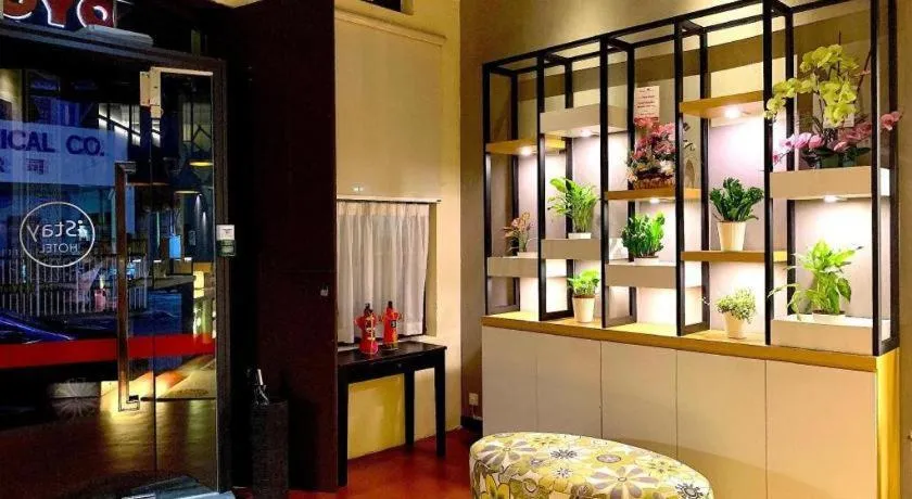 iStay Hotel
