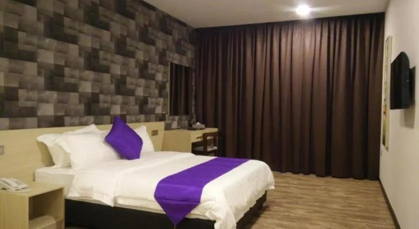 Bed in Kidurong Inn