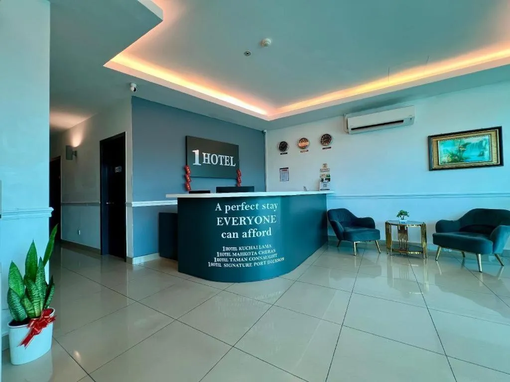 1 Hotel Mahkota Cheras