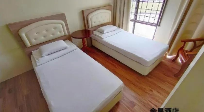 Bed in SP Golden Star Hotel