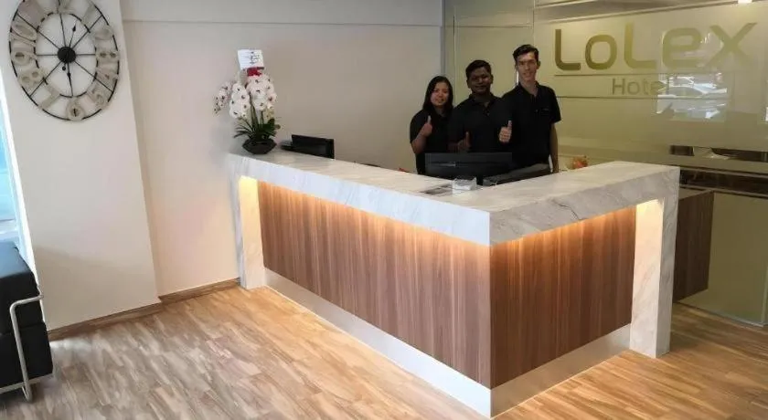 Hotel LoLex Kuchai Lama