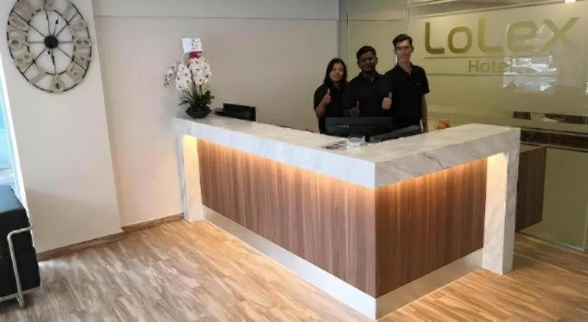 Hotel LoLex Kuchai Lama