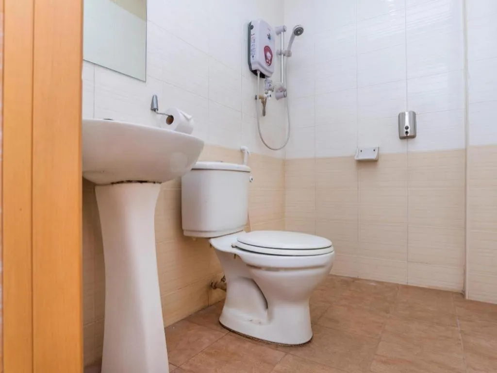 Super OYO 1114 Neo Pegasus Hotel