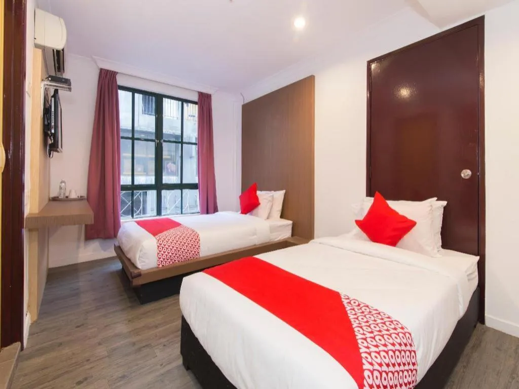 Bed in OYO 1045 Azimuth Hotel