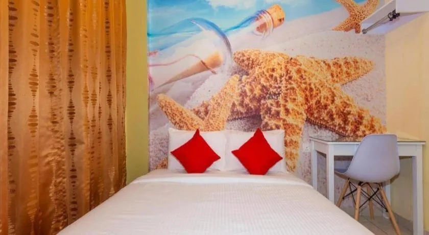Bed in Starfish Hotel